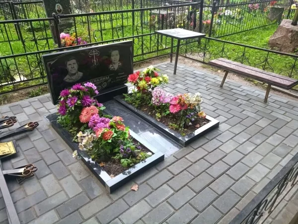 Благоустройство могил, памятник под ключ Новогрудок 5
