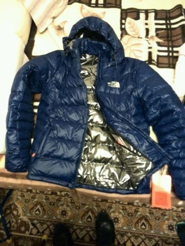 Зимняя куртка THE NORTH FACE OMNI-HEAT новая,  1000000